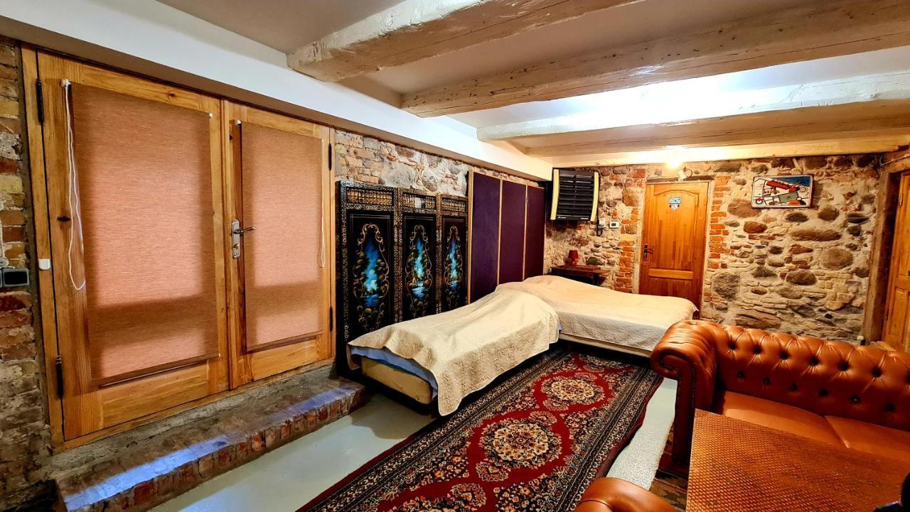 Fontaine Mansion Apartment Liepaja Exterior photo